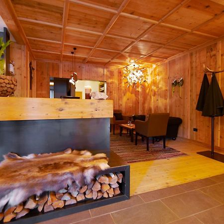 Lagacio Hotel Mountain Residence San Cassiano  Exterior photo