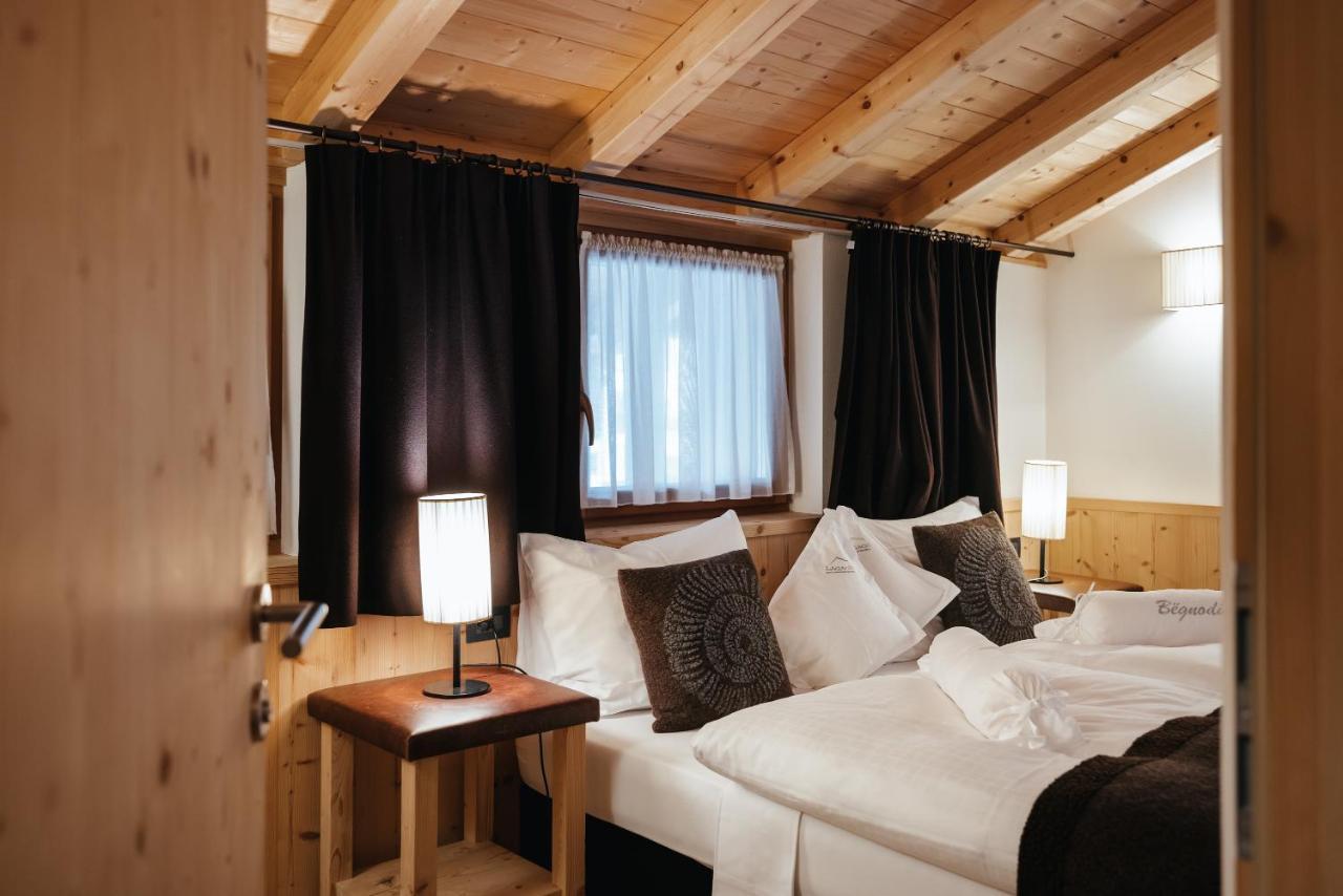 Lagacio Hotel Mountain Residence San Cassiano  Exterior photo