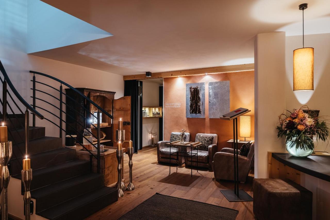 Lagacio Hotel Mountain Residence San Cassiano  Exterior photo
